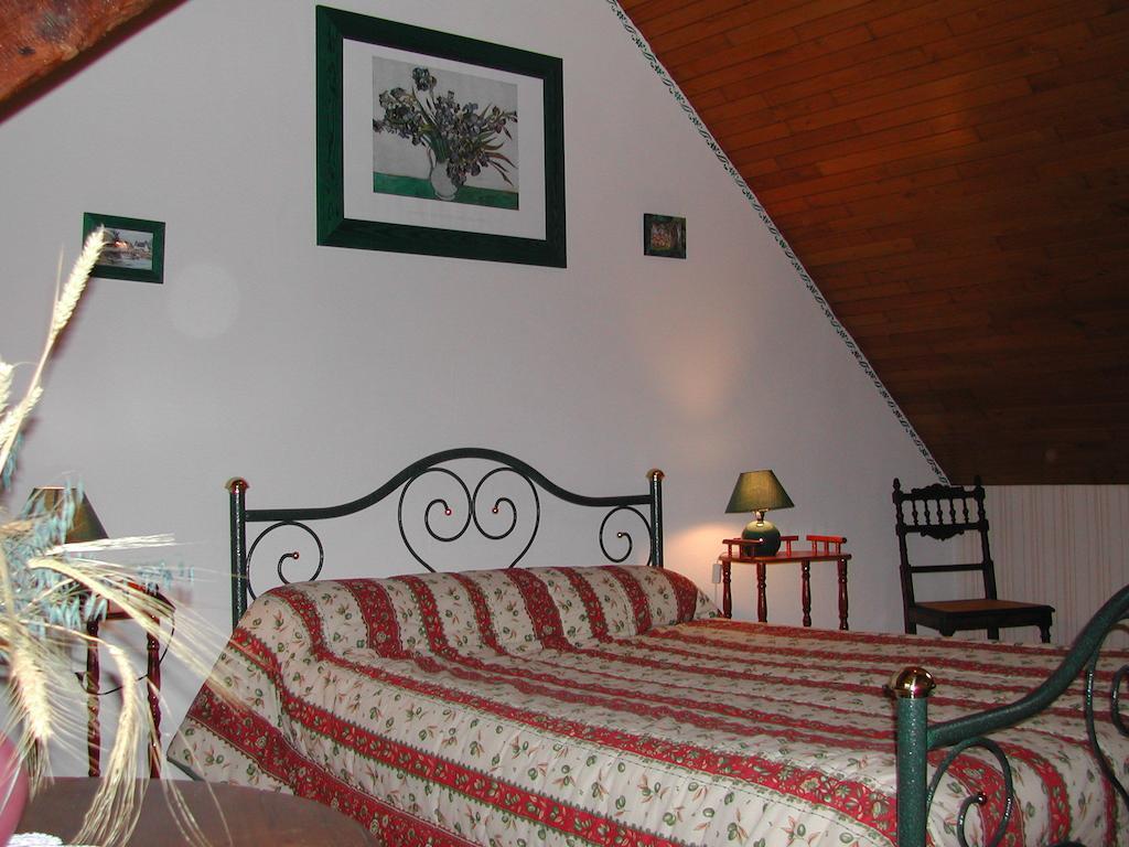 Les Gites De Garz Ar Bik Brasparts Room photo